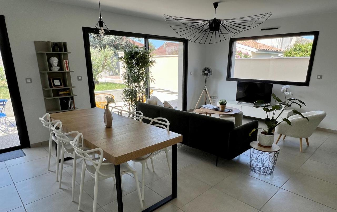 Villa Gaia - 2 Suites Lits King Size Et Salles De Bain Privatives - Parking Prive - 10 Minutes Eurexpo - Aeroport - Groupama Stadium Genas Extérieur photo